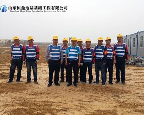 广西兴建防城港钢铁基地（一期）项目